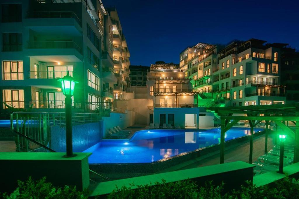Byala Vista Loreta Apartments Екстериор снимка