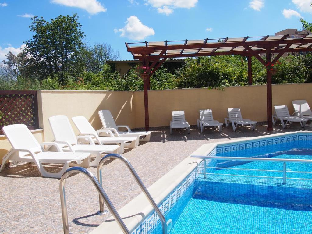 Byala Vista Loreta Apartments Екстериор снимка