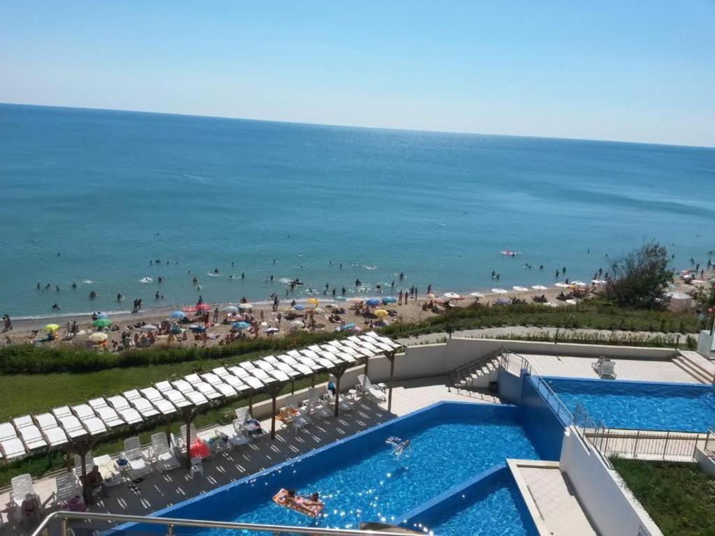 Byala Vista Loreta Apartments Екстериор снимка